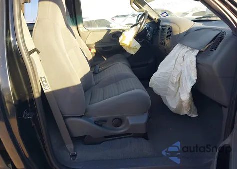 2002 Ford F-150 Xl/Xlt z USA, uszkodzony, nr VIN 1FTRF07W42KB48398